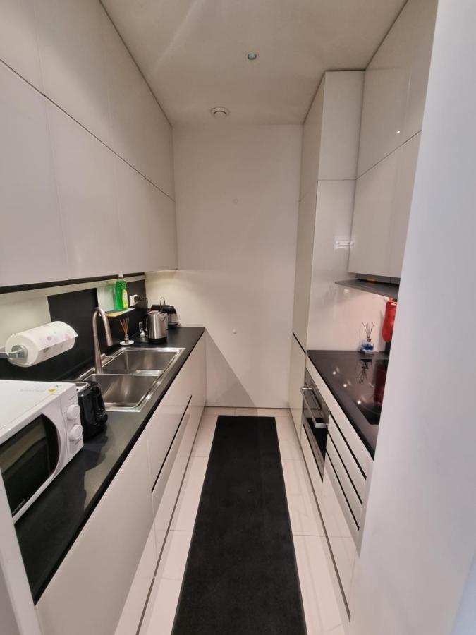 A 700M Da Porta Susa! Bilocale Lussuoso & Moderno 都灵 外观 照片